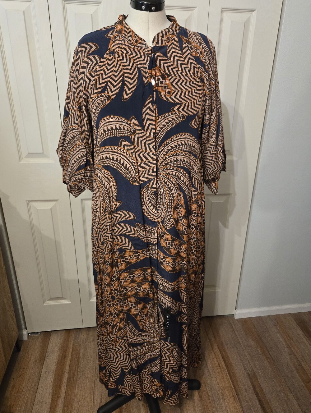 FARM Rio Dress Size XL - Picture 2 of 10